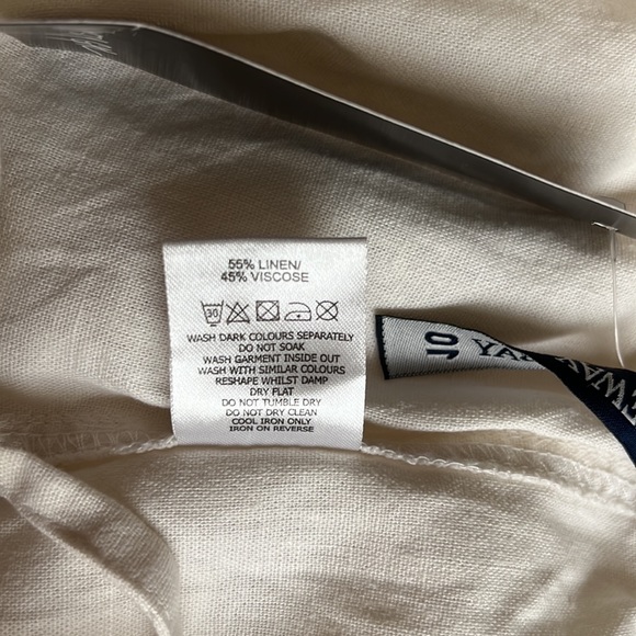 Causeway Bay White Linen Blend Long Summer Shorts Nasty Gal  size 10 - Picture 6 of 6